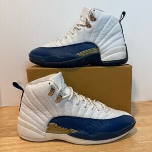 Air Jordan 12 Retro 'French Blue'
2004 OG Vintage Men’s Size 9 - 136001-141